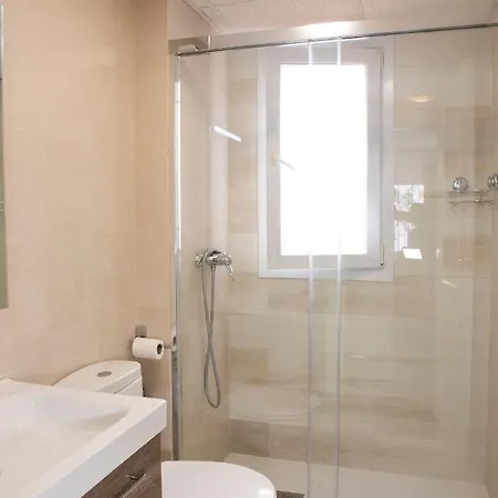 Puerto Deportivo 公寓 *