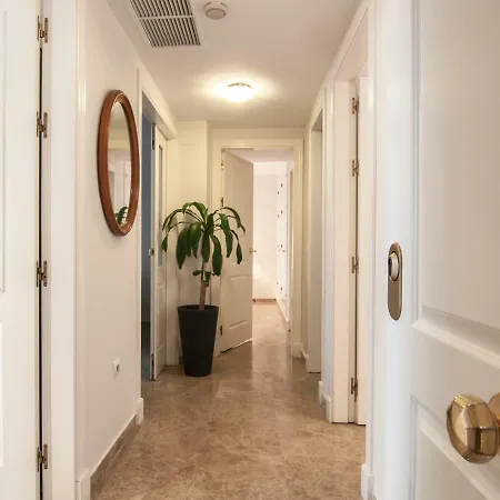 Puerto Deportivo 公寓