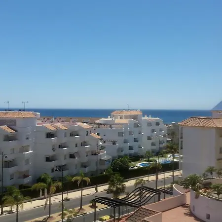 Puerto Deportivo Apartment *