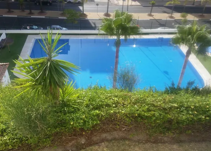 Puerto Deportivo 公寓 *